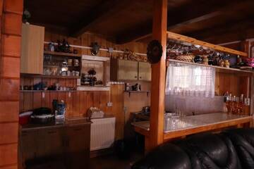 Фото номера Вилла с 1 спальней Виллы Tarcau Poiana Soarelui - Cabanute - Camping г. Tarcău 30