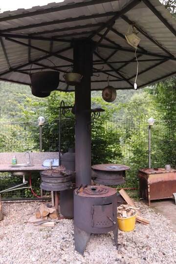 Фото номера Вилла с 1 спальней Виллы Tarcau Poiana Soarelui - Cabanute - Camping г. Tarcău 36